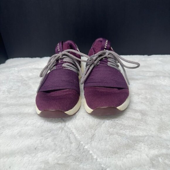 Under Armour Breathe Woman's Size 7 - Picture 9 of 10